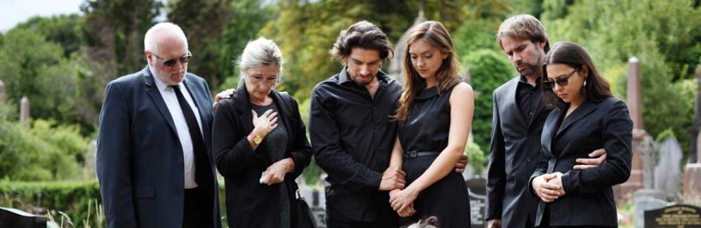 what-to-wear-at-a-funeral-3-
